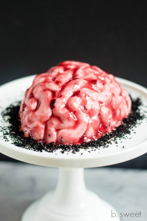 Zombie+Brains+Cheesecake+Dip